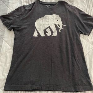 Banana republic t-shirt